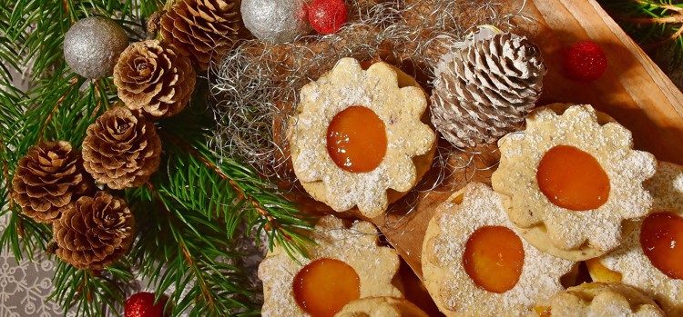 Einladung zum Ehemaligen-Treffen des Evangelischen Mörike am 1.12.2018 Einladung zum Ehemaligen-Treffen des Evangelischen Mörike am 1.12.2018